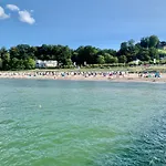 홈스테이 Ferienwohnung Mit Meerblick, Schwimmbad Und Sauna *