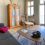 Ferienwohnung Mit Meerblick, Schwimmbad Und Sauna *