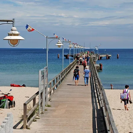 Mit Meerblick Und Sauna Goehren (Ruegen)