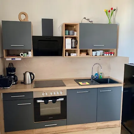 Ferienwohnung Mit Meerblick, Schwimmbad Und Sauna