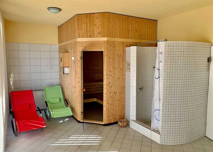 Ferienwohnung Mit Meerblick, Schwimmbad Und Sauna * غورين