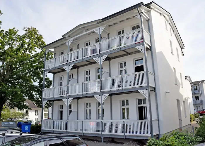 Mit Meerblick Und Sauna Goehren (Ruegen)