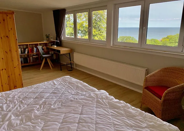 منزل للإقامة Ferienwohnung Mit Meerblick, Schwimmbad Und Sauna