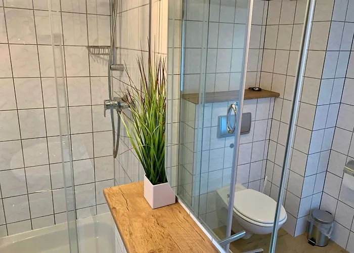 Ferienwohnung Mit Meerblick, Schwimmbad Und Sauna * غورين