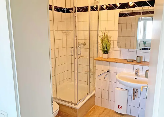 Ferienwohnung Mit Meerblick, Schwimmbad Und Sauna منزل للإقامة